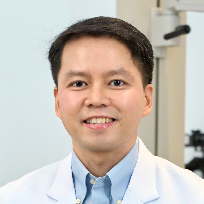 Dr. Emerson Cruz